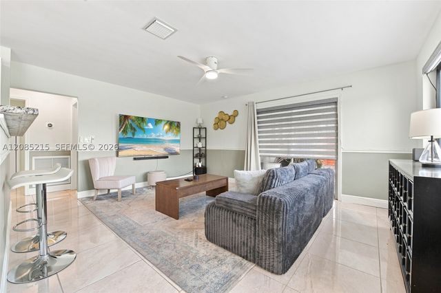 2616 NE 6th Avenue, Wilton Manors, FL 33334
