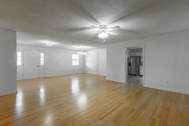 9111 Hundley Road, Chattanooga, TN 37416