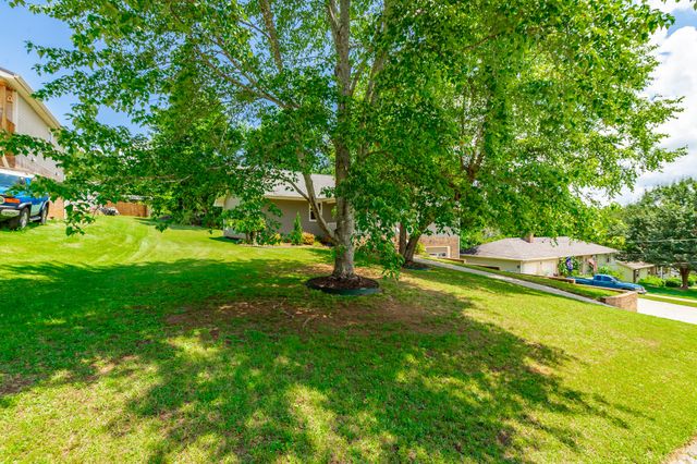 9111 Hundley Road, Chattanooga, TN 37416