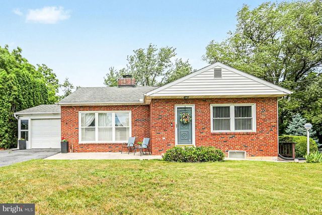 5016 IRENE DR, Harrisburg, PA 17112