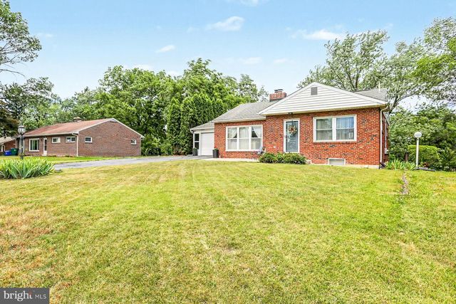 5016 IRENE DR, Harrisburg, PA 17112