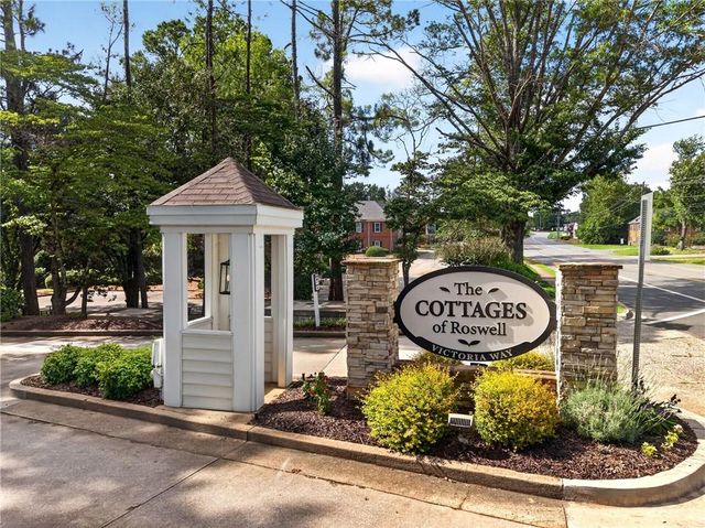 140 Victoria Way, Roswell, GA 30075