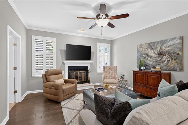140 Victoria Way, Roswell, GA 30075