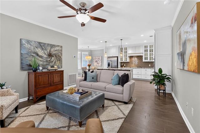 140 Victoria Way, Roswell, GA 30075
