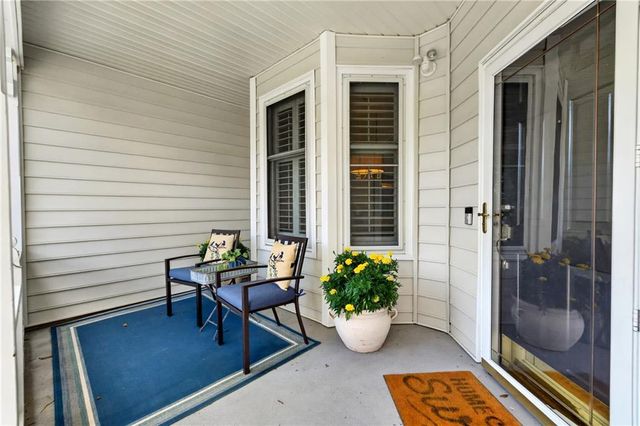 140 Victoria Way, Roswell, GA 30075