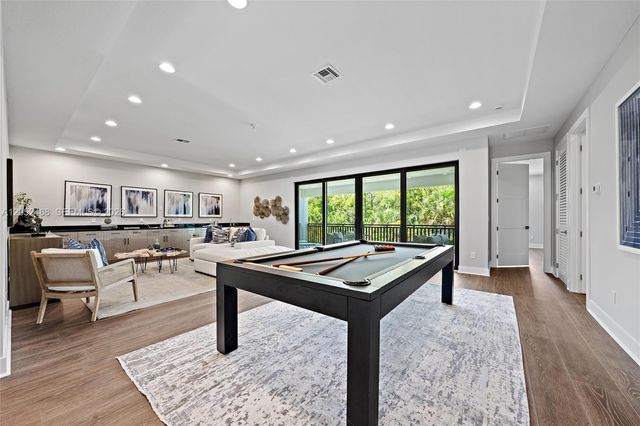 13358 Artisan Cir, Palm Beach Gardens, FL 33418