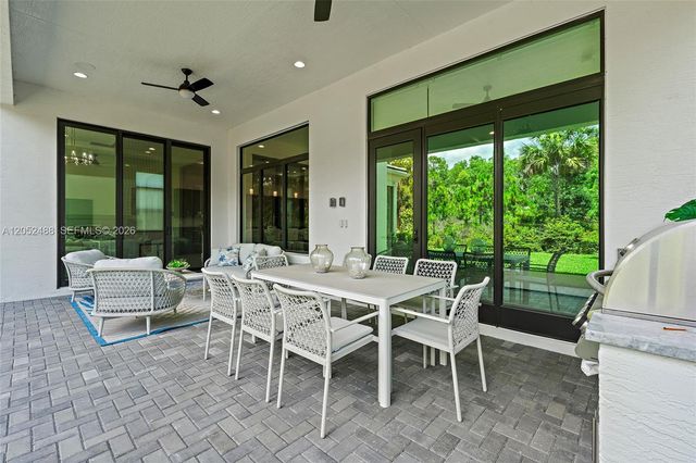 13358 Artisan Cir, Palm Beach Gardens, FL 33418