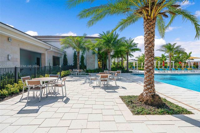 13358 Artisan Cir, Palm Beach Gardens, FL 33418