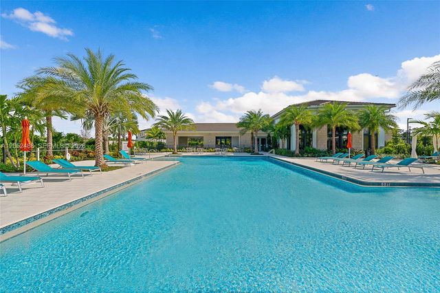 13358 Artisan Cir, Palm Beach Gardens, FL 33418