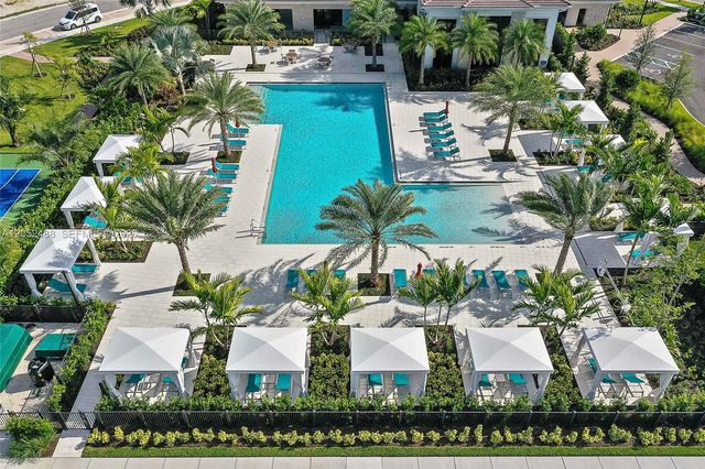 13358 Artisan Cir, Palm Beach Gardens, FL 33418