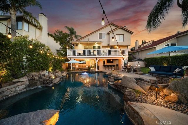 24238 Cary Court, Newhall, CA 91321