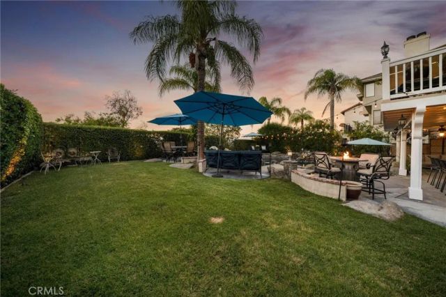 24238 Cary Court, Newhall, CA 91321