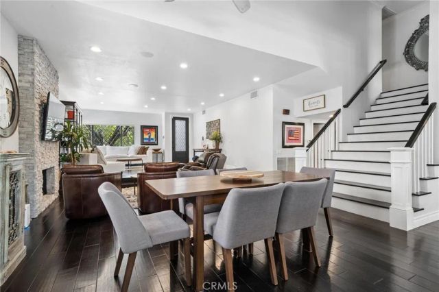 24238 Cary Court, Newhall, CA 91321