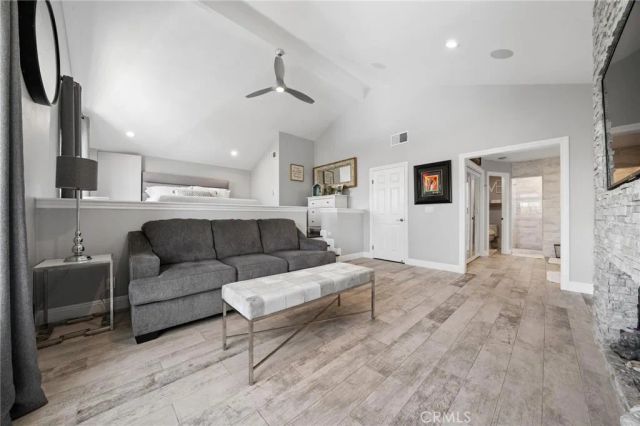 24238 Cary Court, Newhall, CA 91321