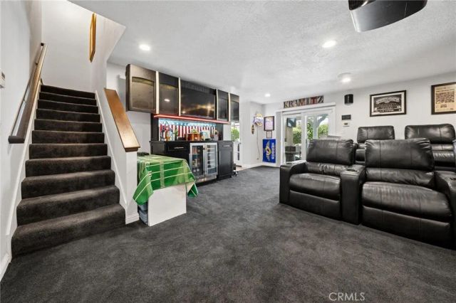 24238 Cary Court, Newhall, CA 91321