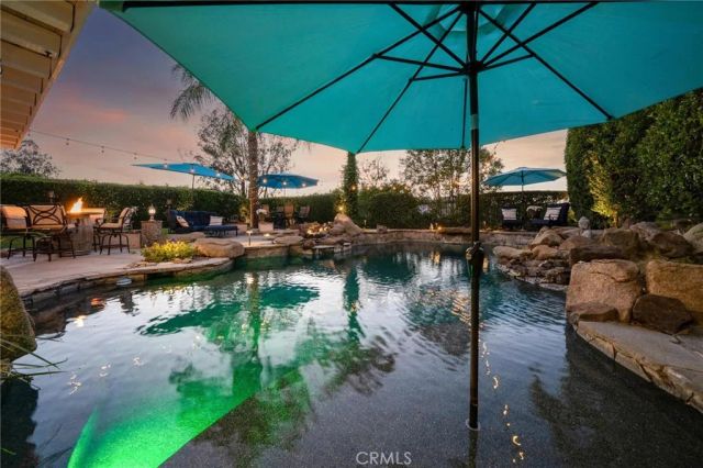 24238 Cary Court, Newhall, CA 91321