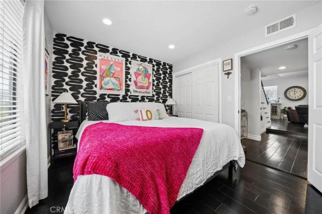 24238 Cary Court, Newhall, CA 91321