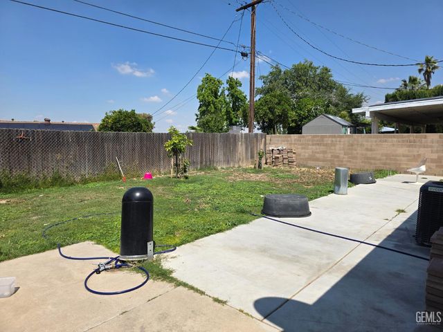 3612 Eton Street, Bakersfield, CA 93306