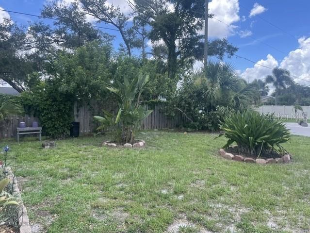 2229 MONTCLAIR DRIVE, Sarasota, FL 34231