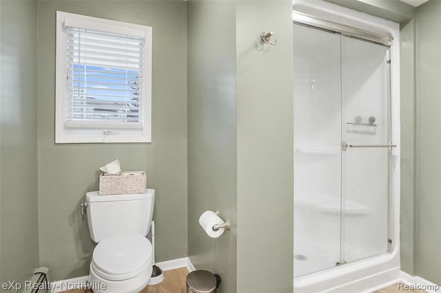 1929 Hopkins Drive, Wixom, MI 48393