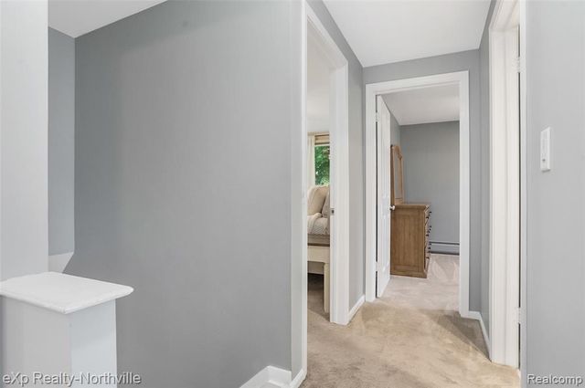 1929 Hopkins Drive, Wixom, MI 48393