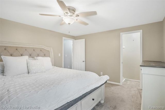 1929 Hopkins Drive, Wixom, MI 48393