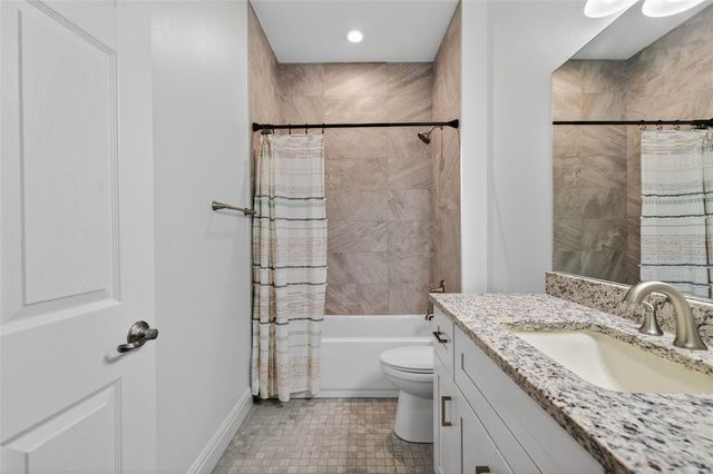 405 E BOYER STREET, Tarpon Springs, FL 34689