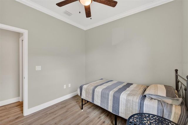 405 E BOYER STREET, Tarpon Springs, FL 34689