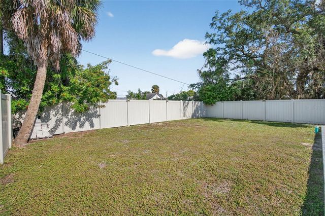 405 E BOYER STREET, Tarpon Springs, FL 34689