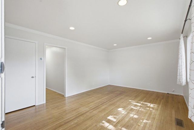 901 Fifteenth Avenue, Redwood City, CA 94063
