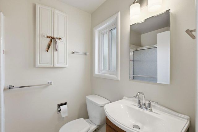901 Fifteenth Avenue, Redwood City, CA 94063