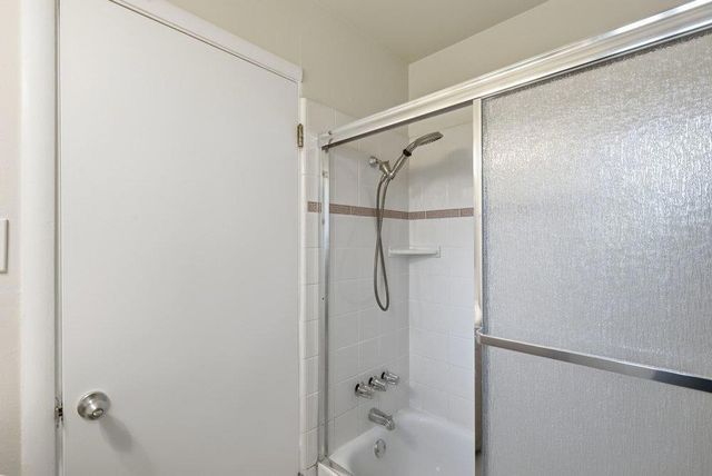 901 Fifteenth Avenue, Redwood City, CA 94063