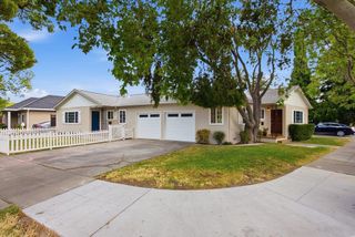 901 Fifteenth Avenue, Redwood City, CA 94063