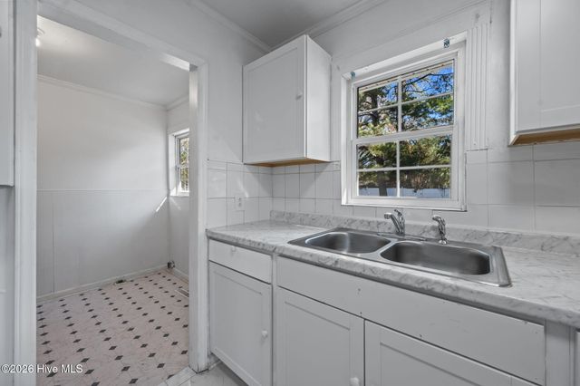 608 Williams Street, Jacksonville, NC 28540