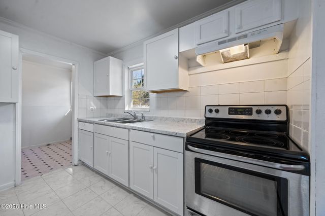 608 Williams Street, Jacksonville, NC 28540