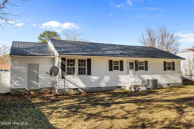 608 Williams Street, Jacksonville, NC 28540