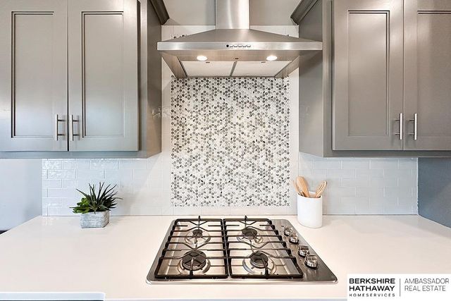 20906 Sandstone Lane, Gretna, NE 68028