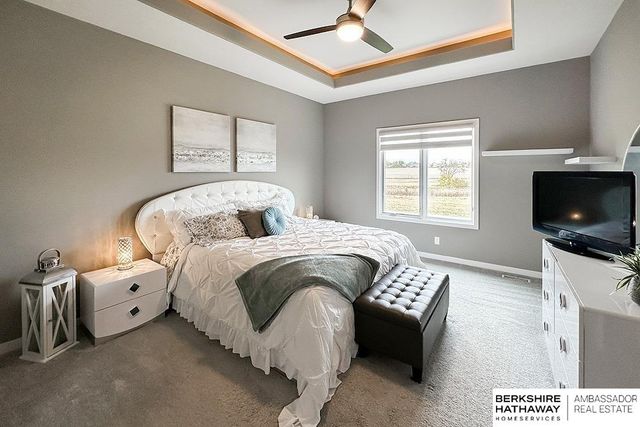 20906 Sandstone Lane, Gretna, NE 68028