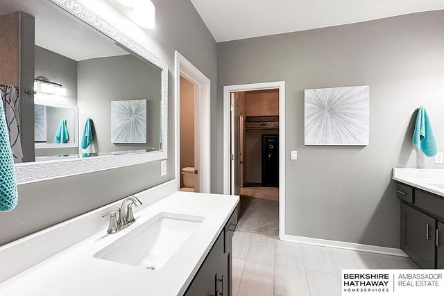 20906 Sandstone Lane, Gretna, NE 68028