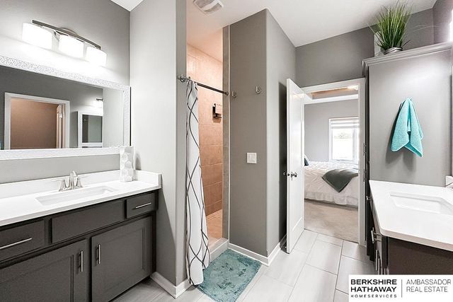 20906 Sandstone Lane, Gretna, NE 68028