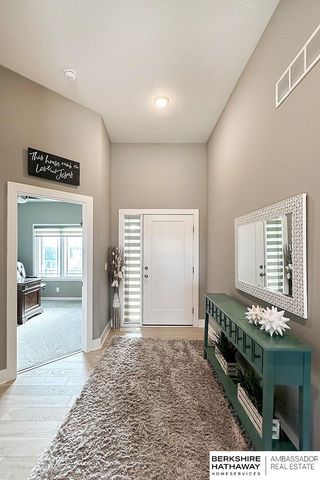 20906 Sandstone Lane, Gretna, NE 68028