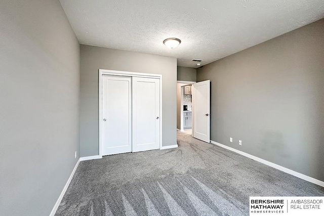 20906 Sandstone Lane, Gretna, NE 68028