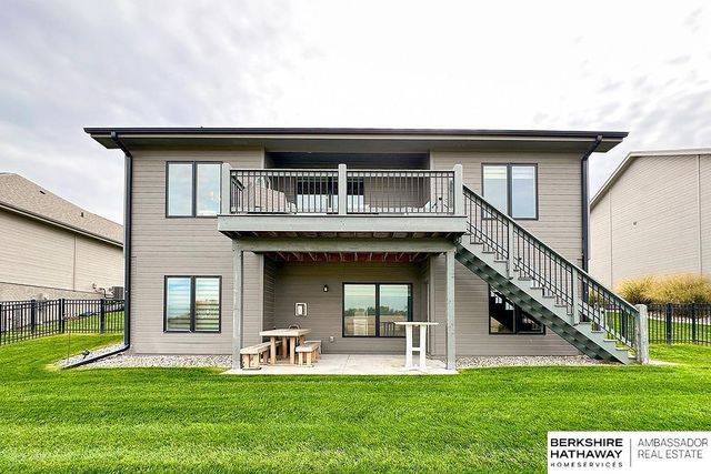 20906 Sandstone Lane, Gretna, NE 68028