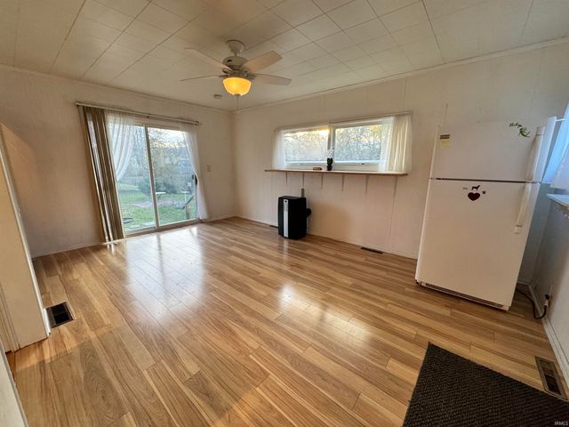 1201 Oakland Street, South Bend, IN 46615