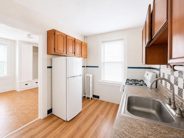 6442 Catalpa Avenue 1 FL, Ridgewood, NY 11385