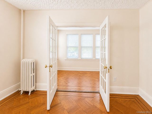 6442 Catalpa Avenue 1 FL, Ridgewood, NY 11385