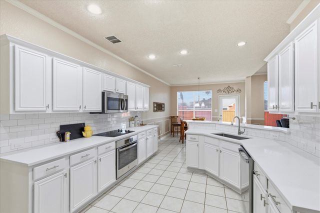 9712 Winter Park Drive, Frisco, TX 75035