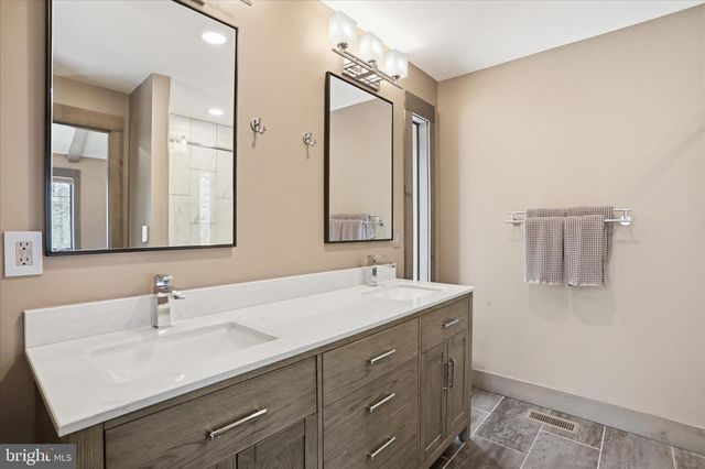 777 WILDLIFE, Lost River, WV 26810
