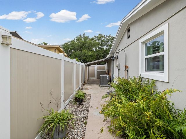 10225 128TH TERRACE, Largo, FL 33773