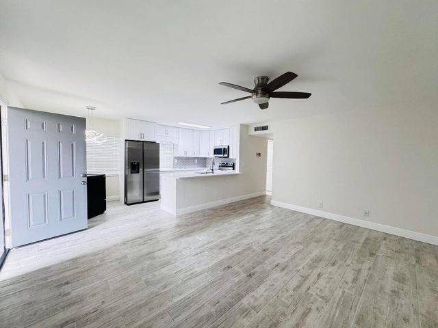 293 Flanders G, Delray Beach, FL 33484
